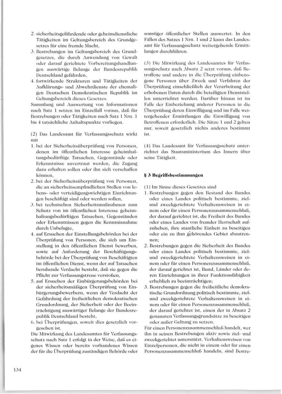 Seite 136 des Verfassungsschutzbericht 1999 Sachsen