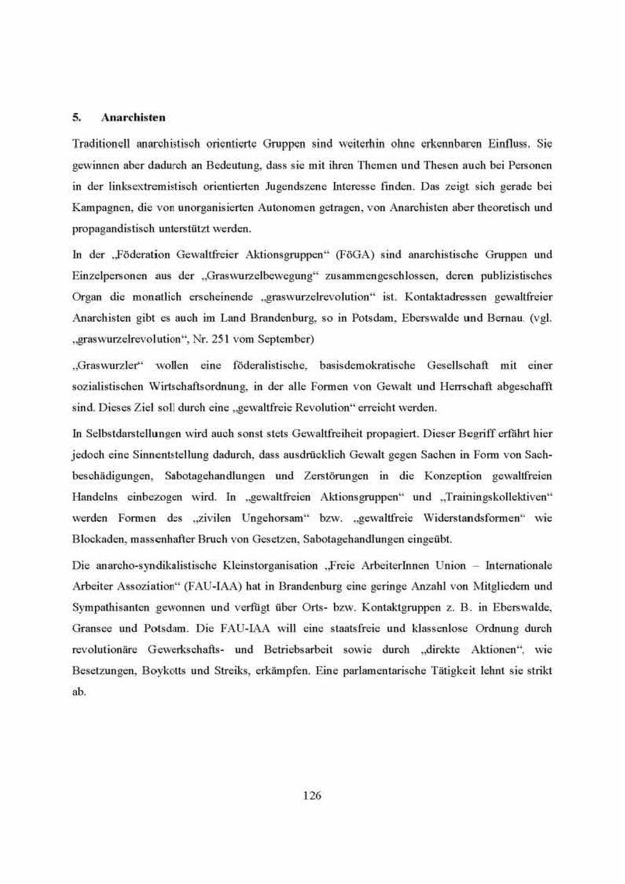 Seite 126 des Verfassungsschutzbericht 2000 Brandenburg