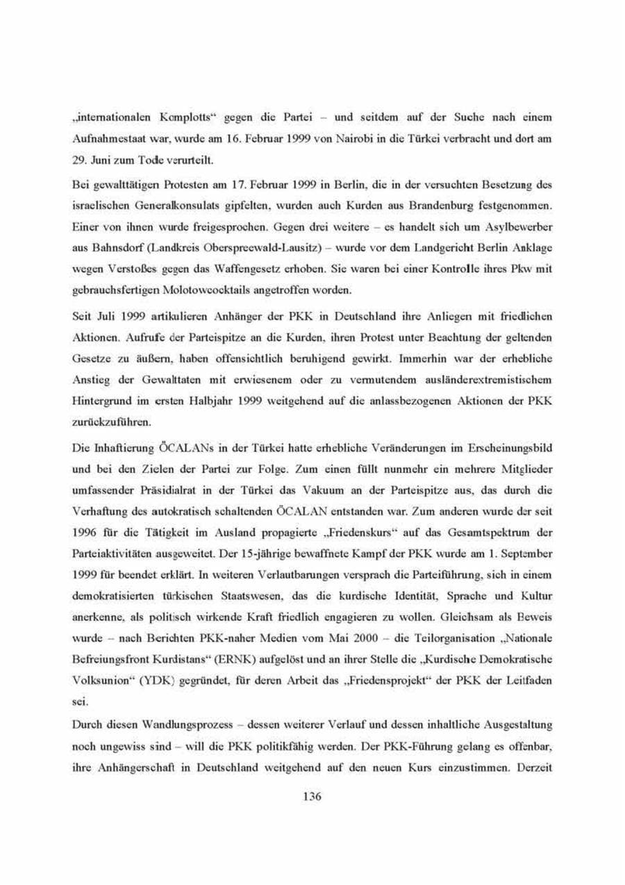 Seite 136 des Verfassungsschutzbericht 2000 Brandenburg