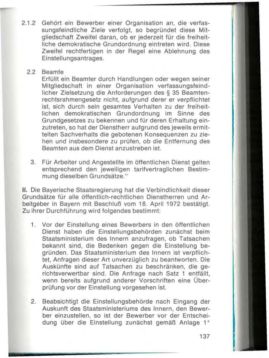 Seite 139 des Verfassungsschutzbericht 1977 Bayern