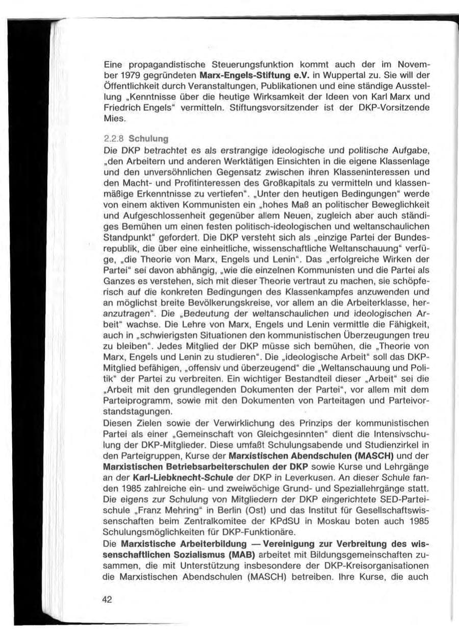 Seite 42 des Verfassungsschutzbericht 1985 Bayern
