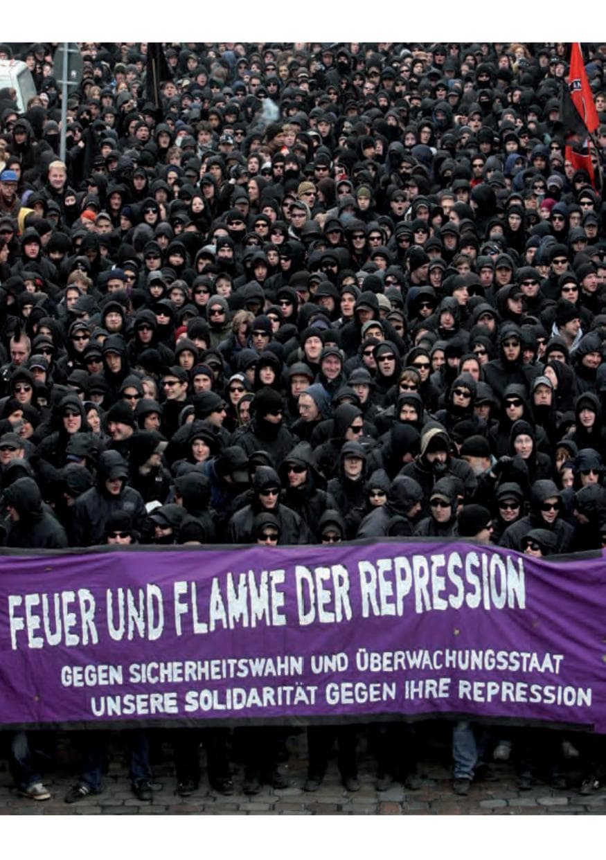 Seite 176 des Verfassungsschutzbericht 2011 Bayern